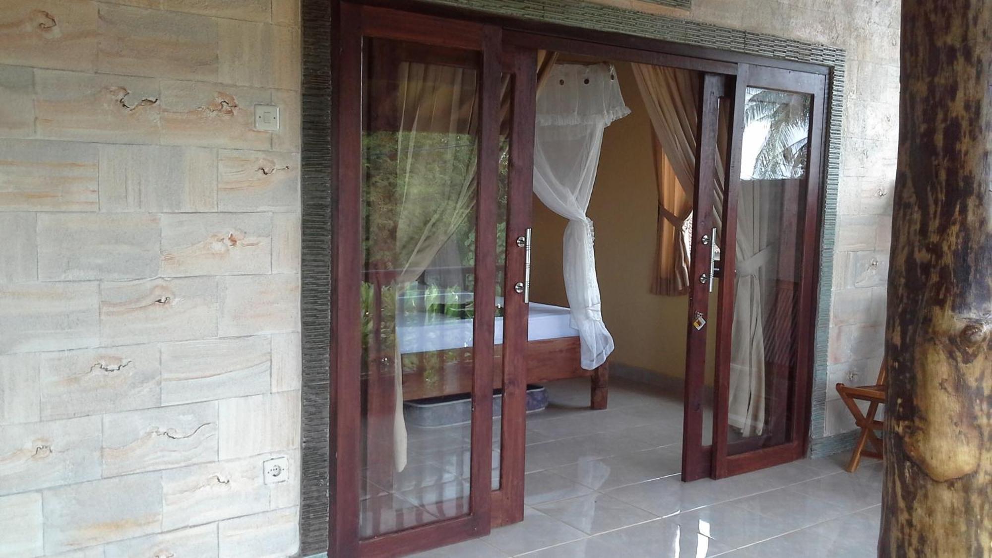 Rumahku Homestay Amed Стая снимка